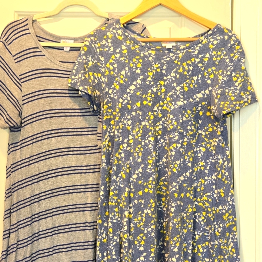 2 LuLaRoe Women's Floral&Stripped Short Sleeve Dresses Size S Style: Carly
